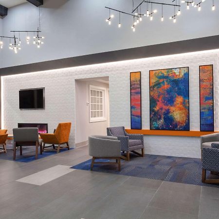 Готель La Quinta By Wyndham Ft. Myers - Sanibel Gateway Форт-Маєрс Екстер'єр фото