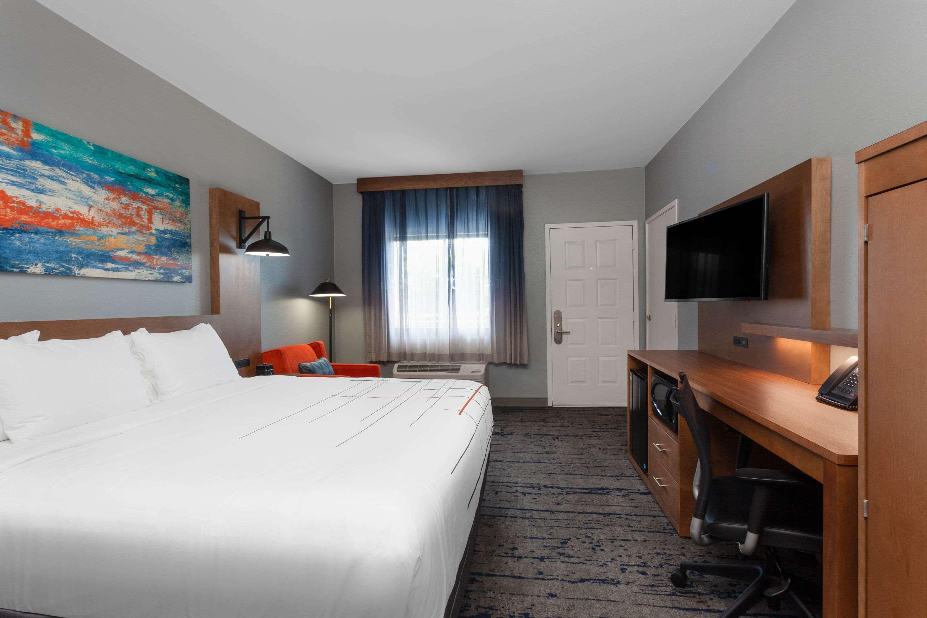 Готель La Quinta By Wyndham Ft. Myers - Sanibel Gateway Форт-Маєрс Екстер'єр фото
