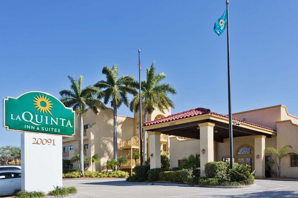 Готель La Quinta By Wyndham Ft. Myers - Sanibel Gateway Форт-Маєрс Екстер'єр фото